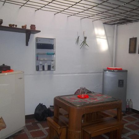 Habita Estudios Laureles Medellín Extérieur photo
